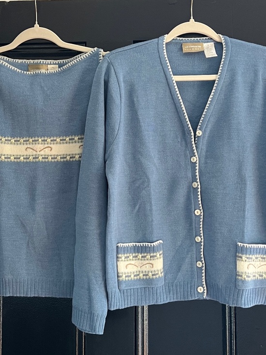 Liz Claiborne Sweaters - Liz Claiborne Knit Twinset with Delicate Ribbon and Embroidery Detail, XL